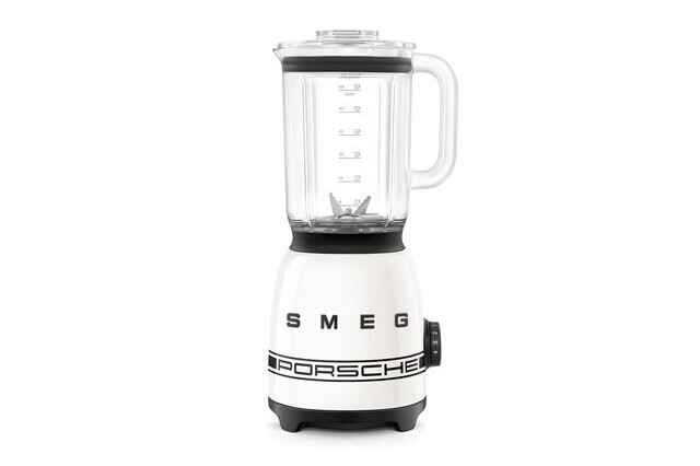 Stand mixer – Porsche x Smeg
