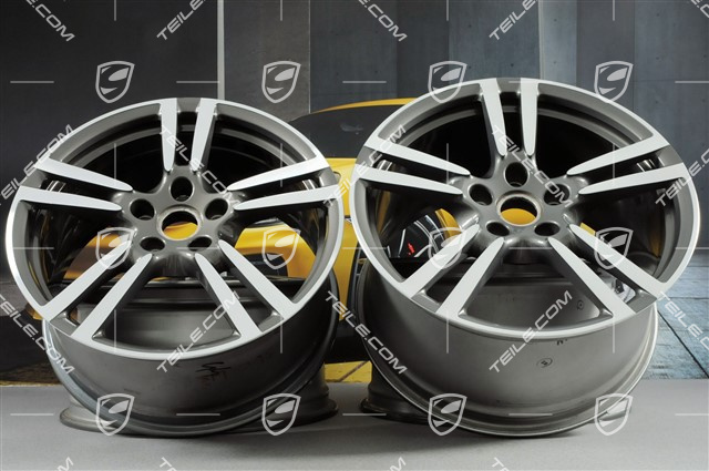 20-inch Turbo II wheel set, 9,5J x 20 ET 65 + 11J x 20 ET68 20-inch Turbo II wheel set, 9,5J x 20 ET 65 + 11J x 20 ET68