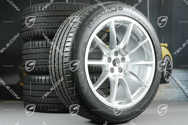 20-inch "Macan SportDesign" summer wheels set, rims 9J x 20 ET26 + 10J x 20 ET19, Michelin summer tyres 265/45 R 20 + 295/40 R 20, with TPMS