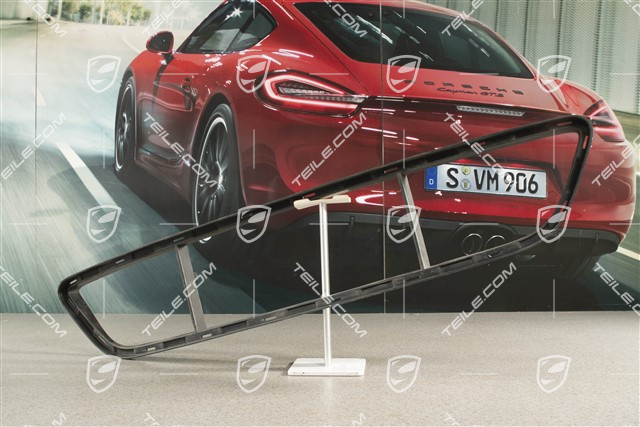 Front bumper retaining frame, centre, rear part, Spyder