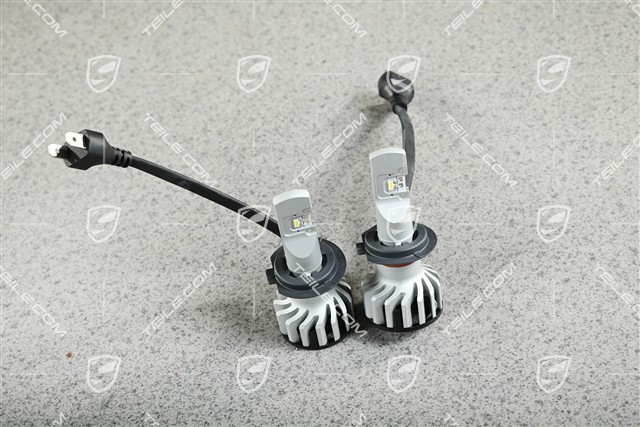 Original replacement for H7 halogen lamps with street approval in Germany, set, 2 pcs.