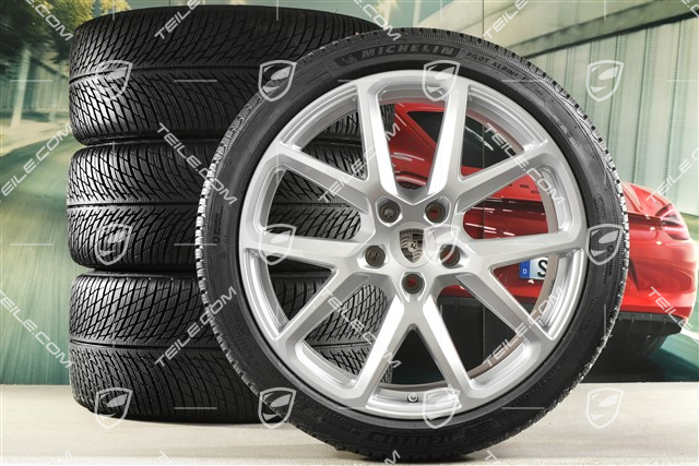 21" Panamera SportDesign Winterräder Satz, Felgen 9,5J x 21 ET71 + 10,5J x 21 ET71 + NEUE Michelin Pilot Alpin 5 Winterreifen 275/35 R21 + 315/30 R21, Silber Metallic