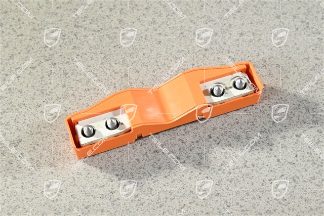Module connector