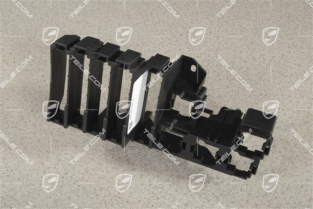 Retaining plate, Relay plate