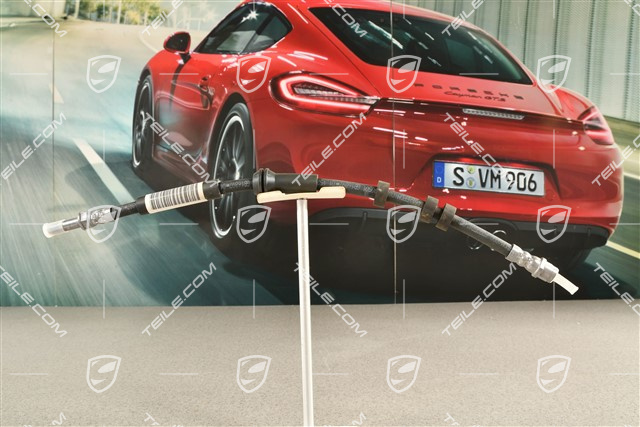 Brake hose, rear axle, L=R