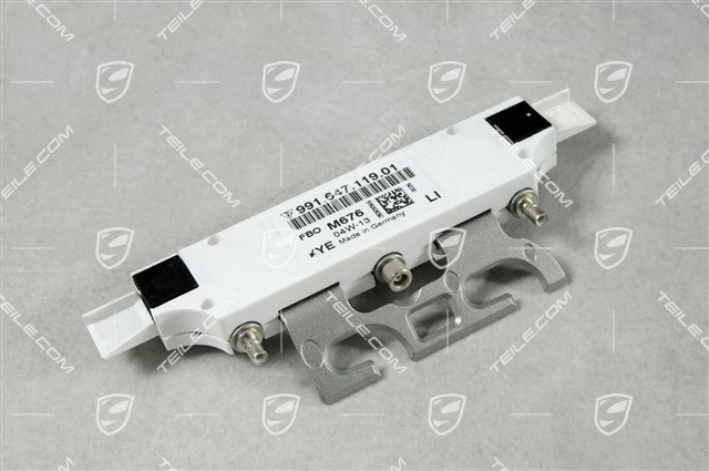 Antenna booster, PCM3 basic module incl. radio / TV-Tuner, A-pillar, L Antenna booster, PCM3 basic module incl. radio / TV-Tuner, A-pillar, L