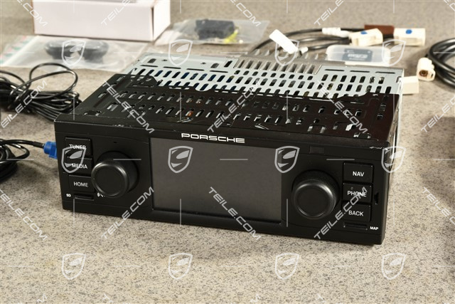 Porsche Classic Communication Management (PCCM) - radio samochodowe / nawigacja, DAB+, Europa, Karta SD z mapami nie znajduje sie w zestawie
