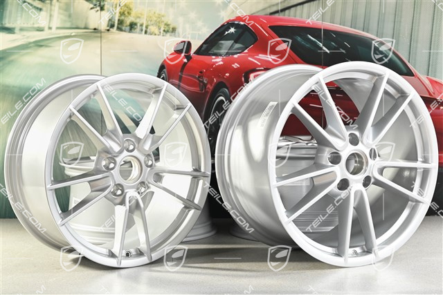19+20" Felgensatz Carrera, Felgen: vorne 8,5J x 19 ET52 + hinten 11J x 20 ET80