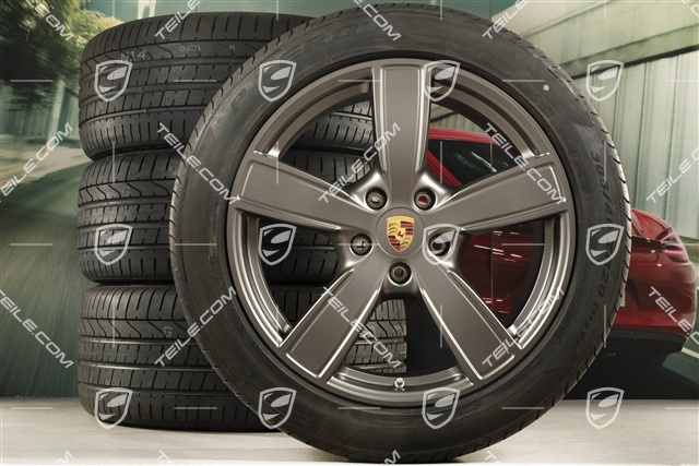 20" Cayenne Sport Classic Sommerräder Satz, Felgen 9J x 20 ET50 + 10,5J x 20 ET64 + Pirelli Sommerreifen 275/45 R20 + 305/40 R20, mit RDK-Sensoren, Platinum Seidenmatt