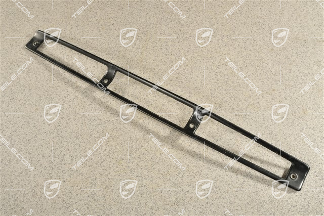 Kratka wlotu świeżego powietrza do kabiny, czarna