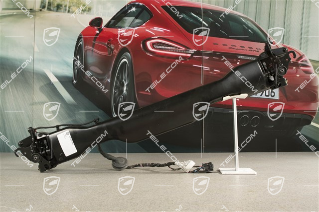 Rear spoiler driving mechanism