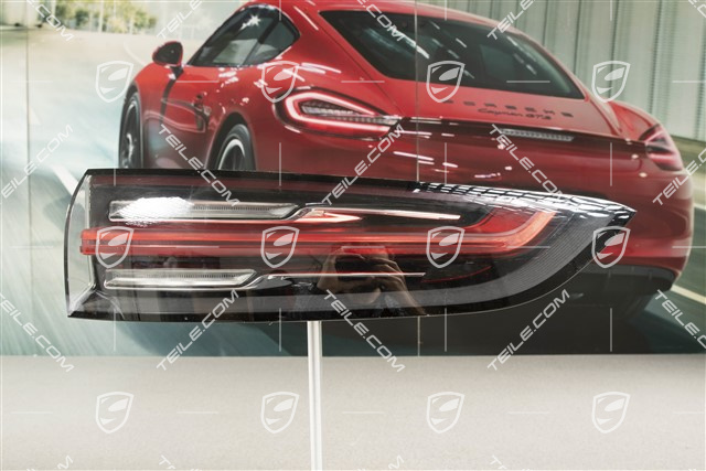 Rear light, outer, R