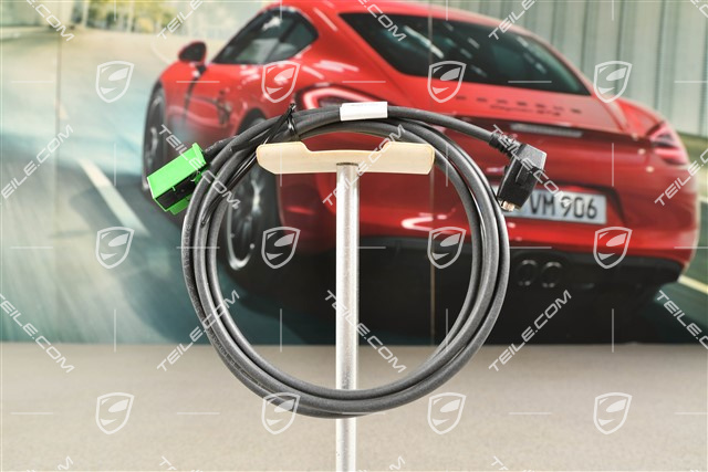 Connection cable - from the PCM to the Multimedia interface