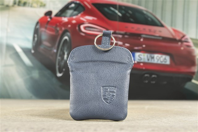 Schlüsseltasche aus Leder, Marineblau, Porsche 911 70er bis 90er Jahre