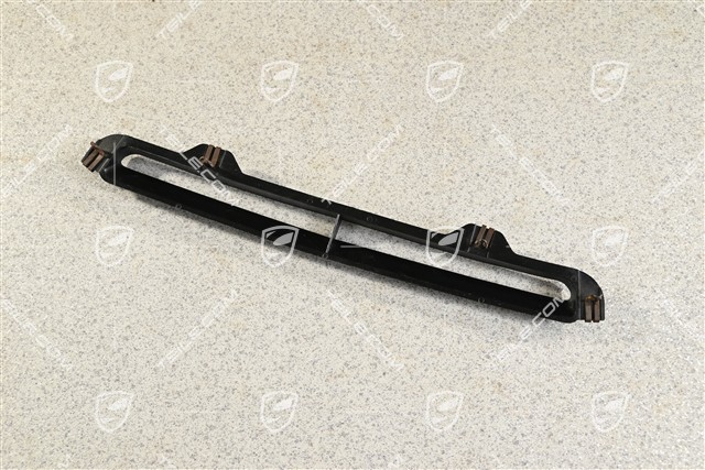 Air vent frame, centre