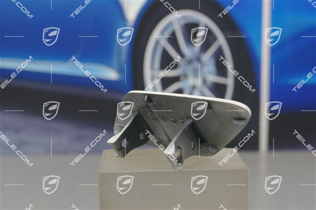 Headlight / headlamp washer nozzle / jet, trim / cover / cap, R