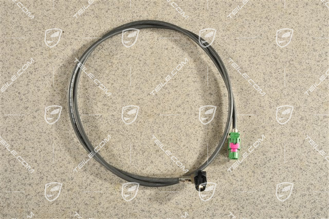 Connection cable - from the PCM to the speedometer/instrument cluster