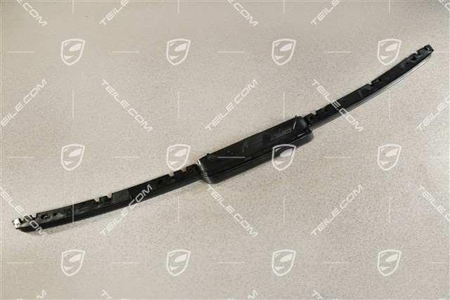 GT3, Trim for exhaust tailpipe