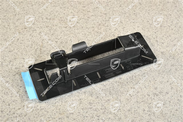 Keyless sensor / sender retainer