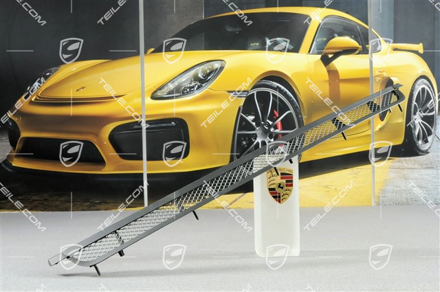 Grille frame air exaust upper, GT3