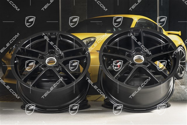 19" Komplet felg Panamera Turbo II, 10J x 19 ET61 + 9J x 19 ET60, czarny wysoki połysk