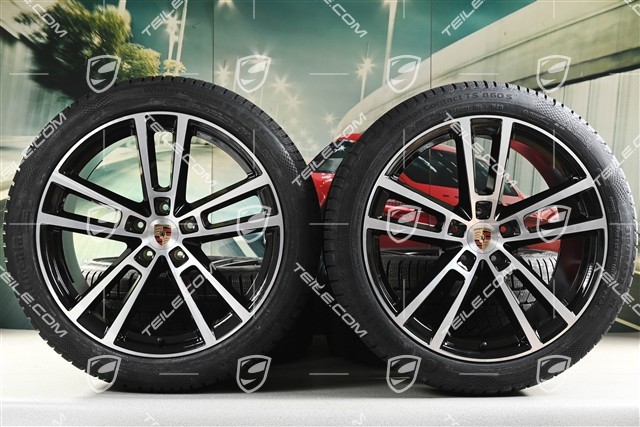 22" Winterräder Sport Design, Felgen 10J x 22 ET48 +11,5J x 22 ET61 + Continental Winterreifen 285/40 R22 + 315/35 R22, in Schwarz Hochglanz