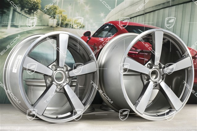 20+21" Felgensatz Carrera Exclusive, Felgen: vorne 8,5J x 20 ET53 + hinten 11,5J x 21 ET67, Platinsilber
