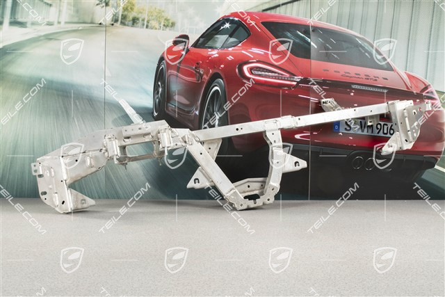 Retaining frame for dashboard lining