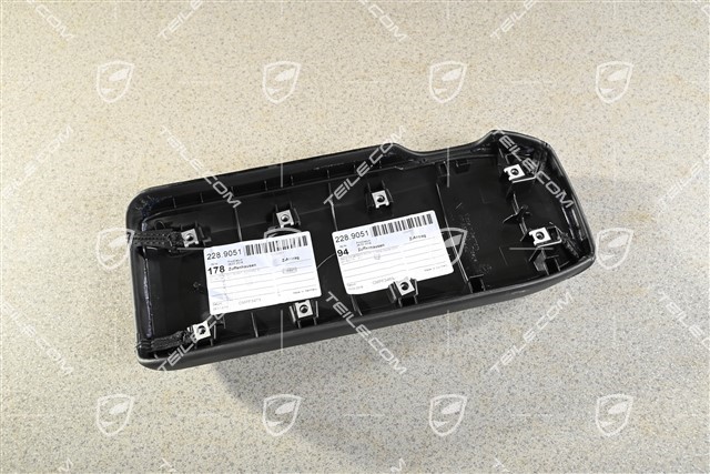 Deckel mit Ziernaht, Schwarz