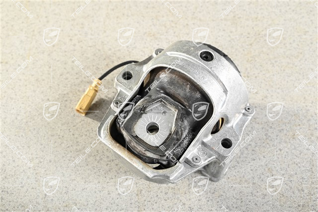 Engine mounting, 2,9 / 3,0L, R
