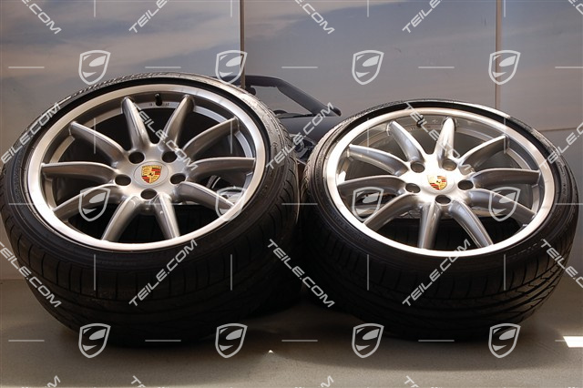 19" Carrera Sport Sommerräder Satz, Felgen 8,5J x 19 ET55 + 10J x 19 ET42 + NEUE Michelin Sommerreifen 235/35 R19 + 265/35 R19, mit RDK-Sensoren