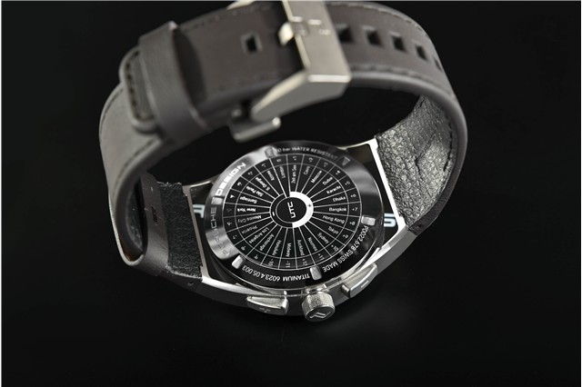 Porsche Design 1919 Globetimer UTC, Titanium & Brown