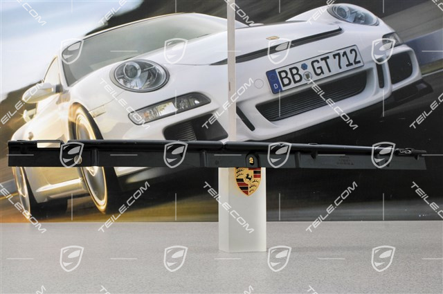 Halteleiste, Mitte, oben Halteleiste, Mitte, oben