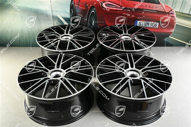 21" Felgi Panamera Turbo S, komplet, centralnie mocowane, 9,5J x 21 ET71 + 10,5J x 21 ET71, czarny wysoki połysk