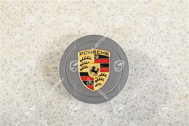 Carrera S, Raddeckel, farbiges Porschewappen, Stahlgrau (seidenmatt)