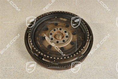 Double-mass flywheel, 3.2L 185/191kW