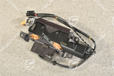 Reversing camera, module