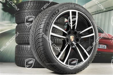 21-inch Cayenne Turbo winter wheel set, rims 9,5J x 21 ET46 + 11,0J x 21 ET58 + Michelin winter tyres 275/40 R21 + 305/35 R21, with TPMS, black high gloss