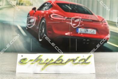 Lateral "e-hybrid" logo, R