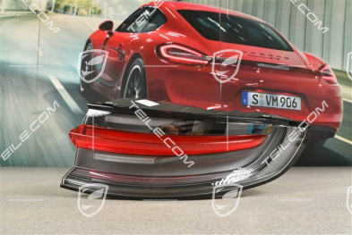 Rear light, R