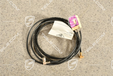 Connection cable between aerial amplifier and control unit, R