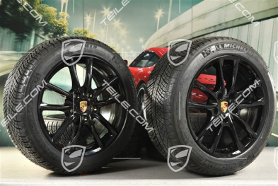 19" Winterräder Satz "Panamera S", Felgen 9J x 19 ET64 + 10,5 J x 19 ET62 + Michelin Pilot Alpin 4 Winterreifen 265/45 R19 + 295/40 R19, in Schwarz Hochglanz