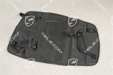Rear backrest protection, four integrated pockets provide additional storage space
