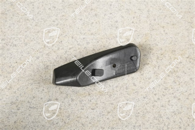 Front bumper cover / lining support rail, lateral, Spyder, R