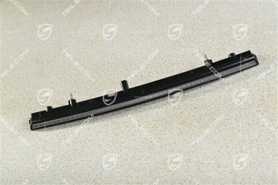 Additional brake light, Rear spoiler