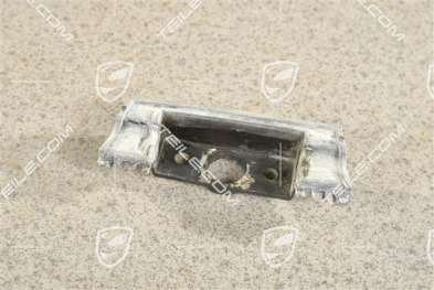 Housing for cotter pin, R