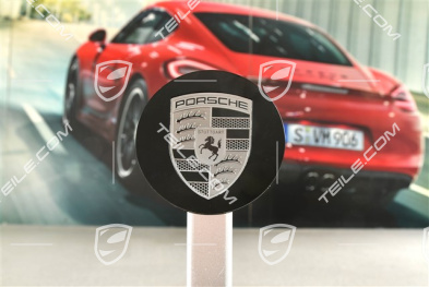 Hub cap, concave, emblem in Rhodium, black satin matt