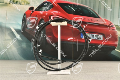 Windscreen washer hose, vorne