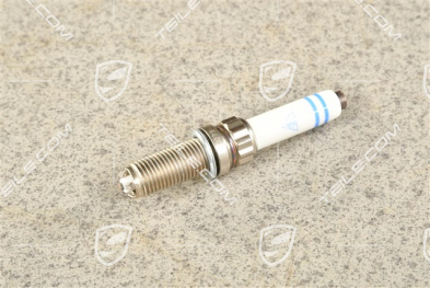 Spark Plug, Spyder RS