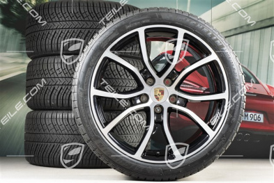 21" Cayenne COUPE Exclusive Design Winterräder Satz, Felgen 9,5J x 21 ET46 + 11,0J x 21 ET49 + NEUE Michelin Pilot Alpin 5 Winterreifen 275/40 R21 + 305/35 R21, mit RDK-Sensoren, schwarz hochglanz + Glanzdrehbereichen